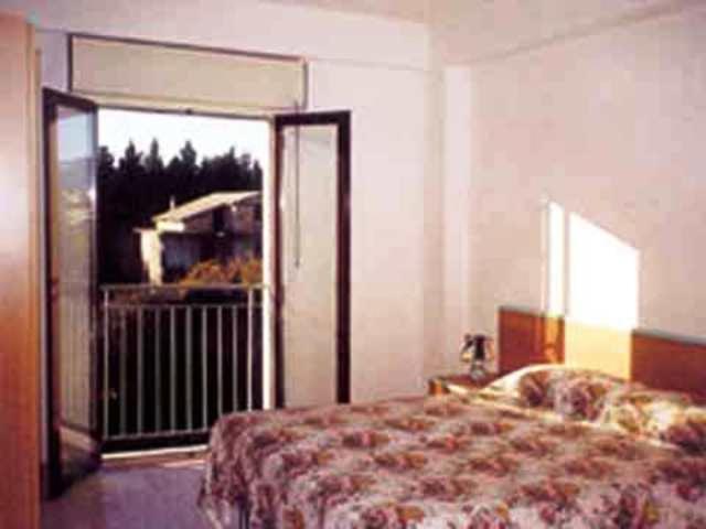 Aquamarine Residence Davoli Ruang foto